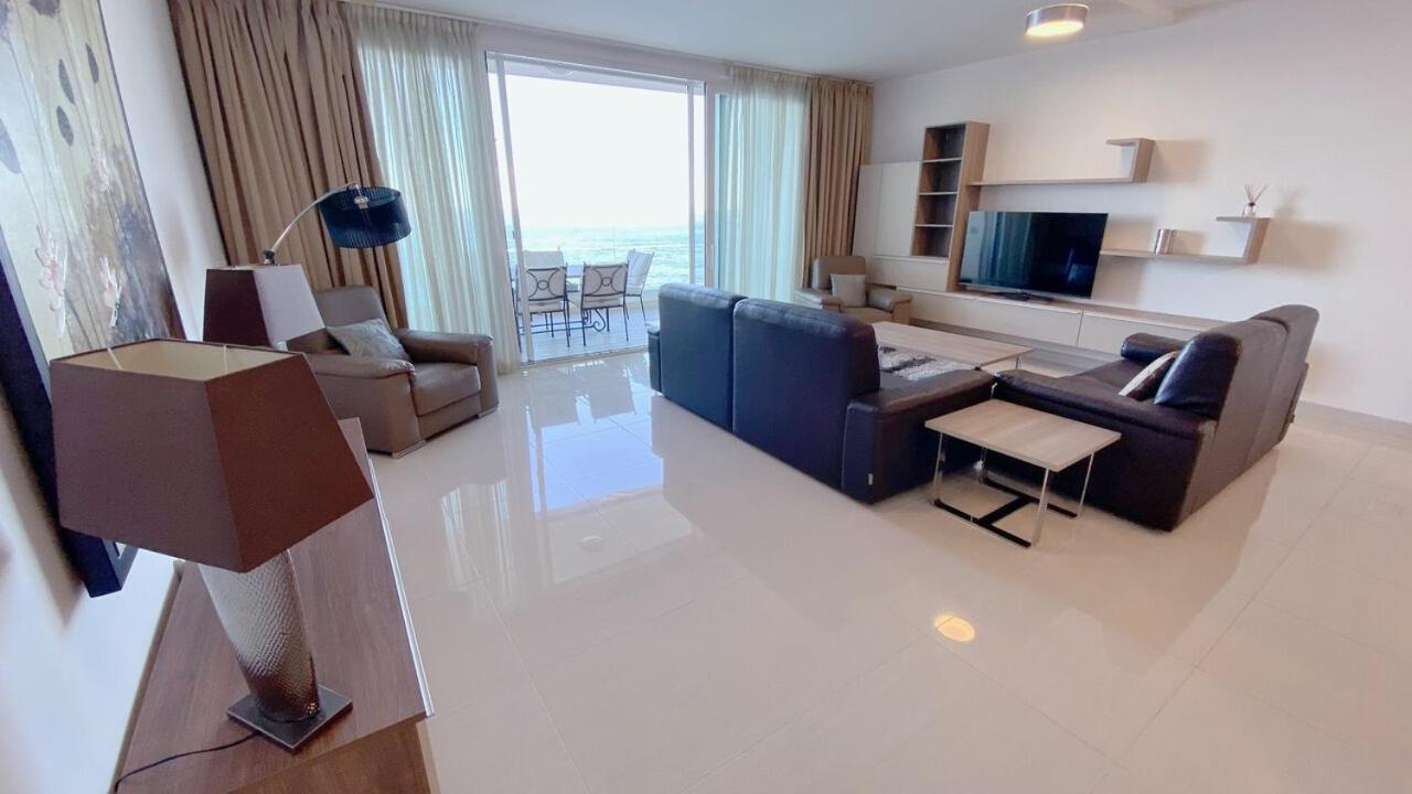 Ferienwohnung Point Sliema Sea Front Exterior foto